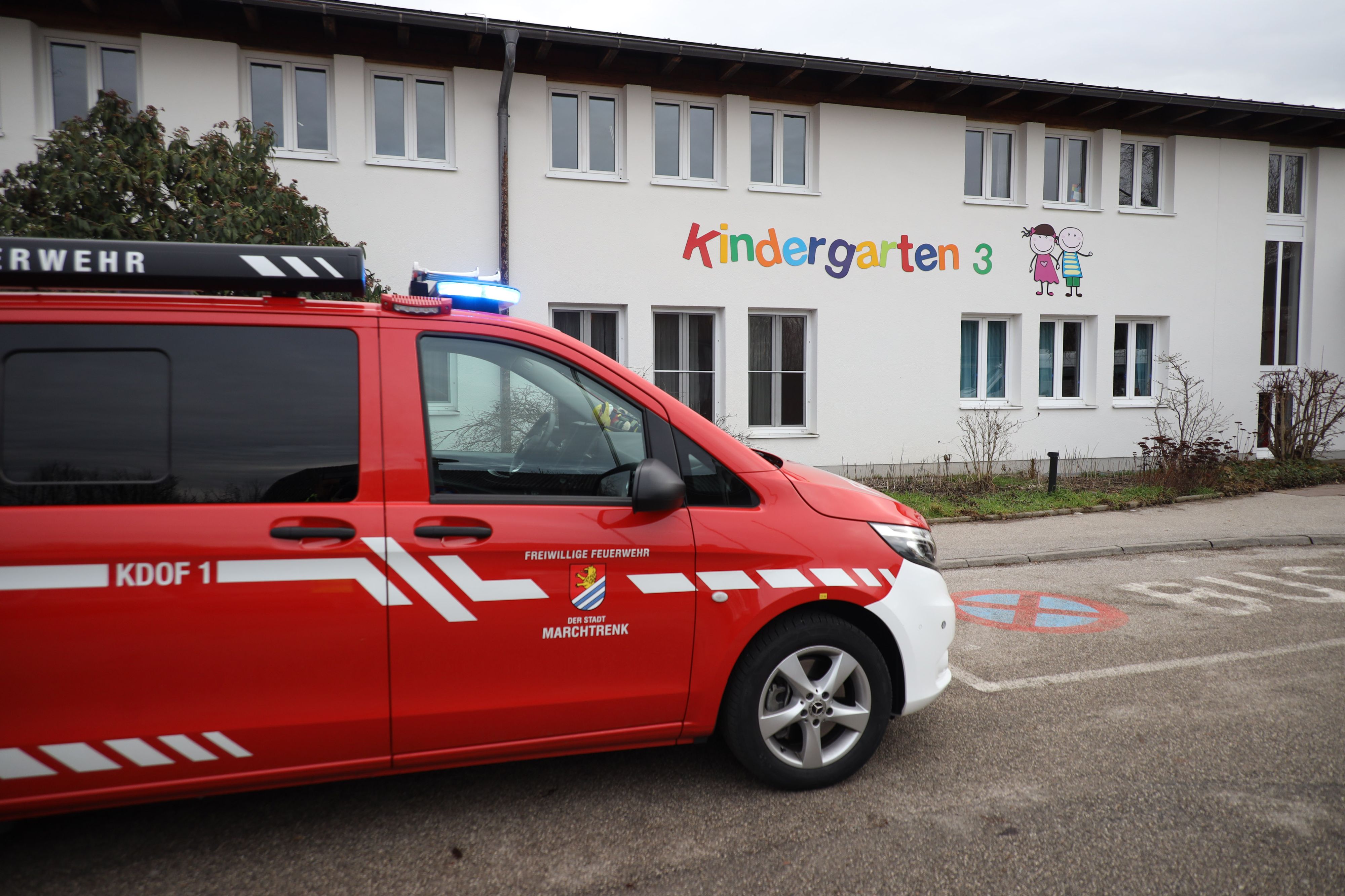 In Marchtrenk gab es am Freitag und am Samstag Einsätze wegen eines ätzenden Stoffes.