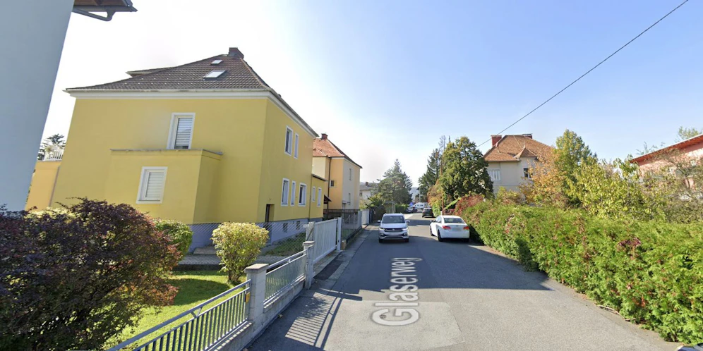 Ein Einfamilienhaus am Grazer Glaserweg ging in Flammen auf.