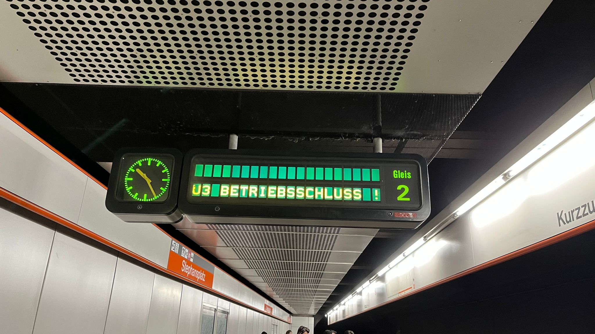 Aufgrund eines Rettungseinsatzes fuhr die U3 nur eingeschränkt.