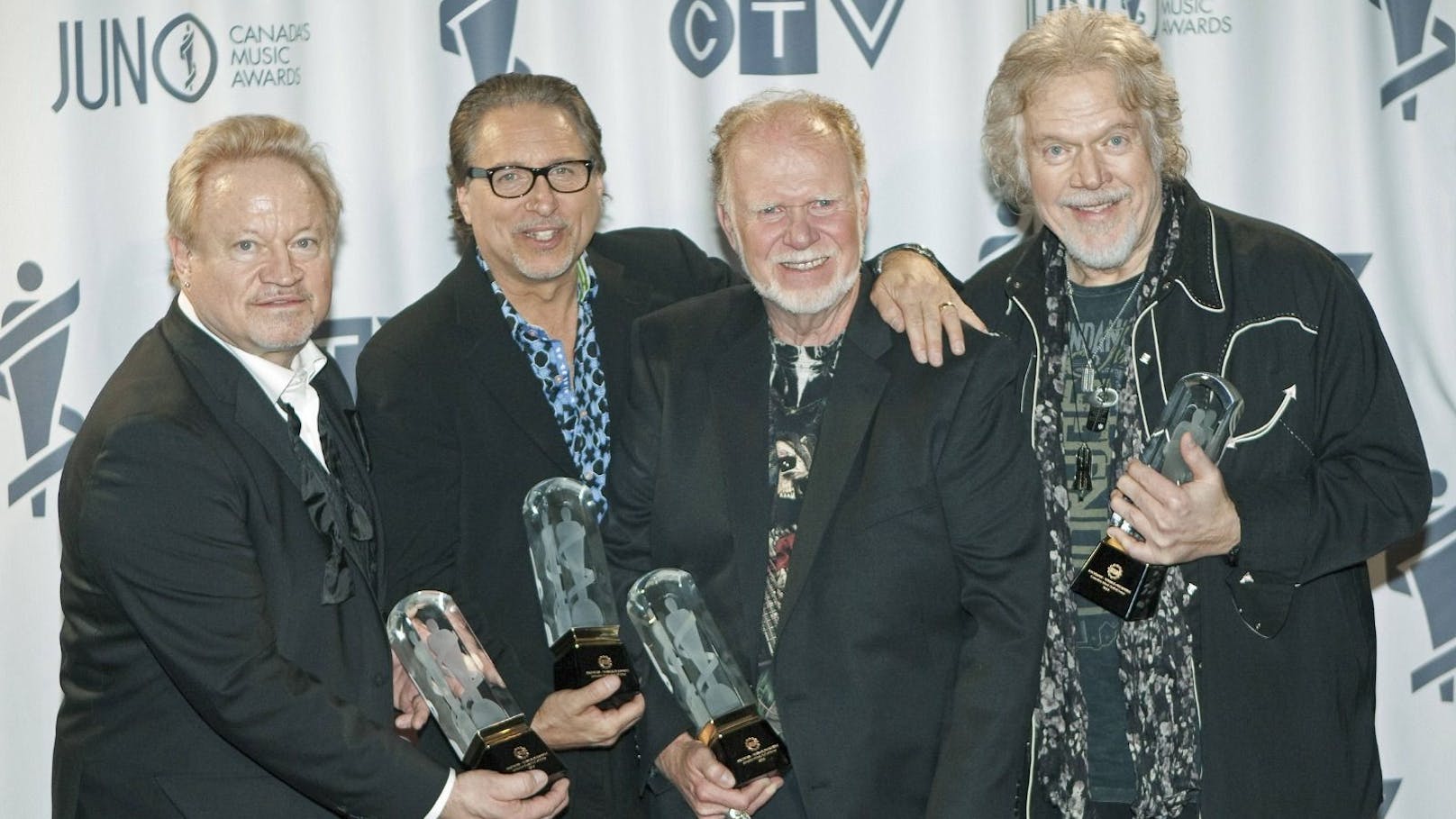 Robbie Bachman (links) und seine "Bachman-Turner-Overdrive"-Bandkollegen bei der Aufnahme in die Canadian Music Hall Of Fame, 2014
