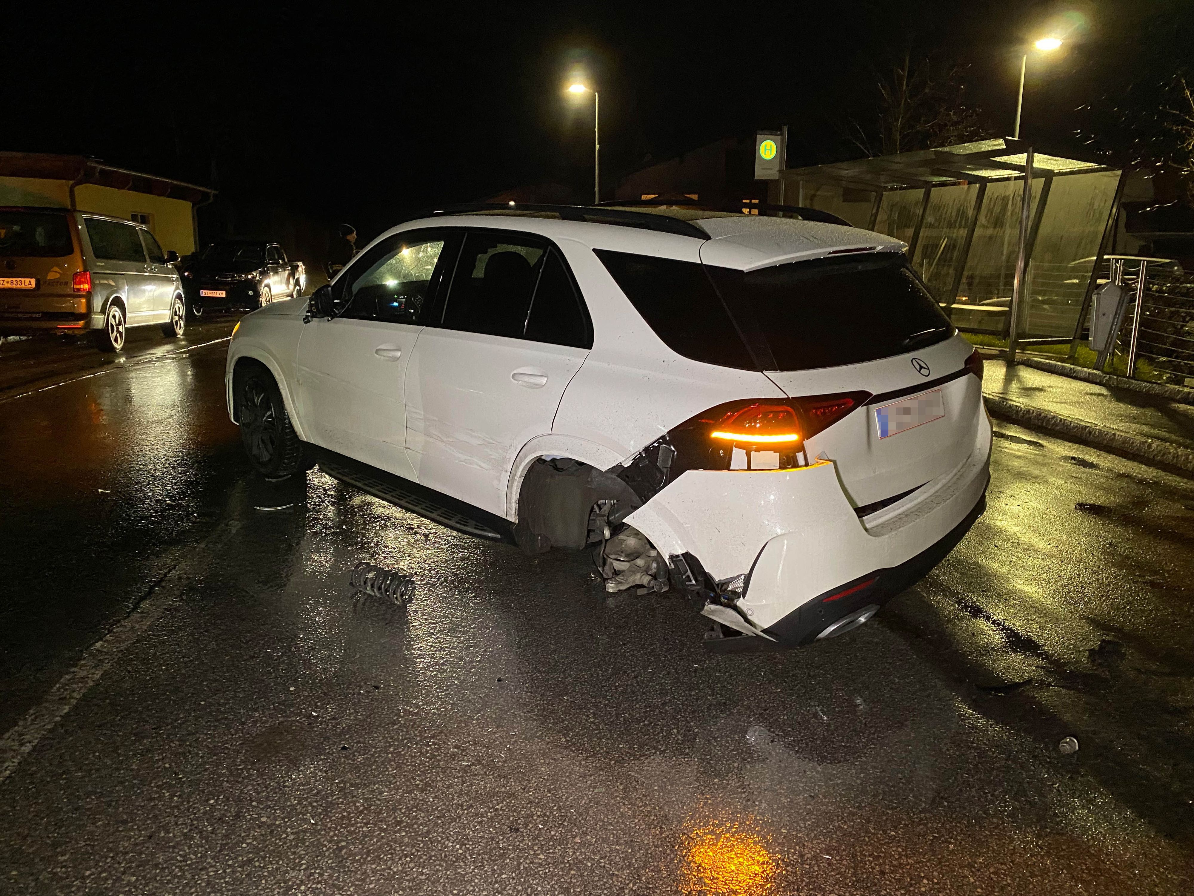Beide Autos waren gezeichnet von dem Aufprall. 