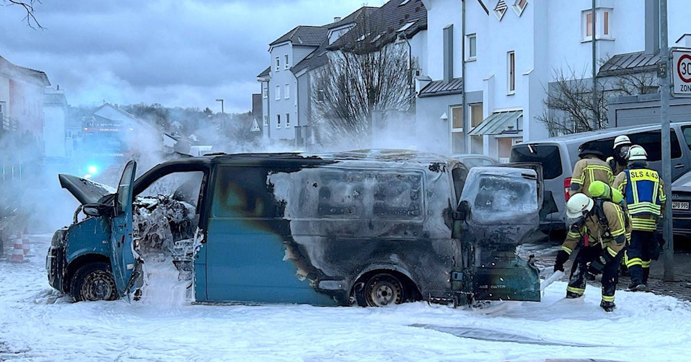 Der Geldtransporter brannte aus.
