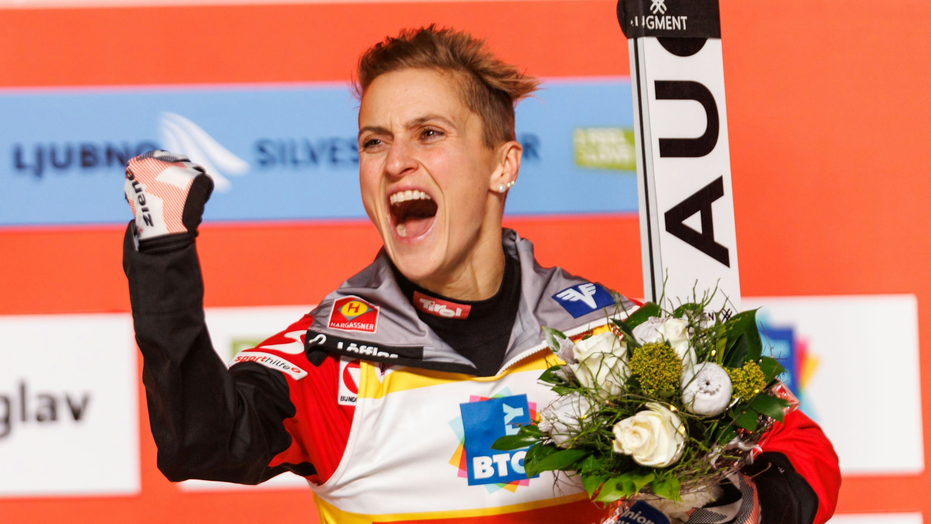 Eva Pinkelnig jubelt