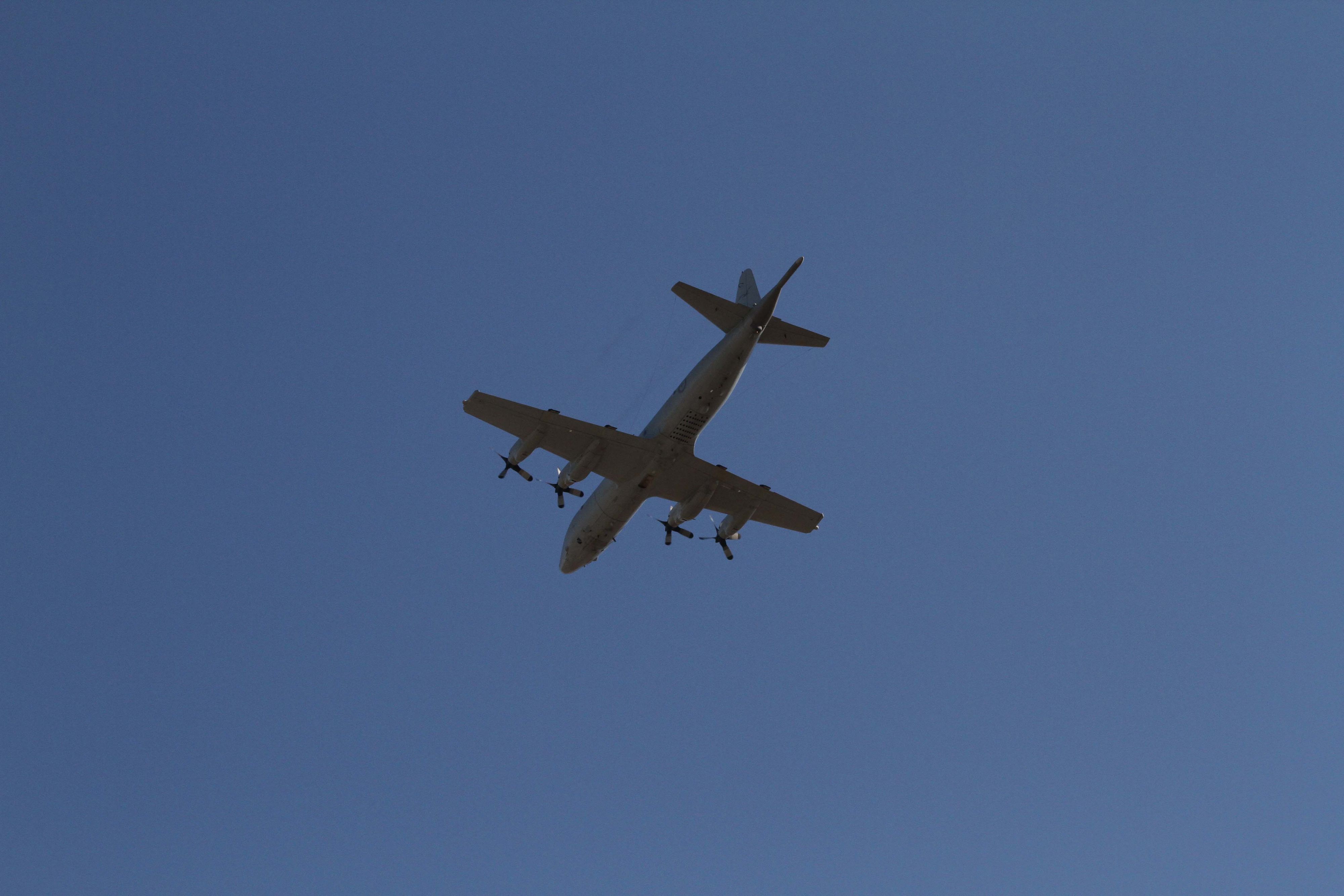 in deutsches Aufklärungsflugzeug des Typs R-3C Orion soll nahe an der russischen Grenze gesichtet worden sein.