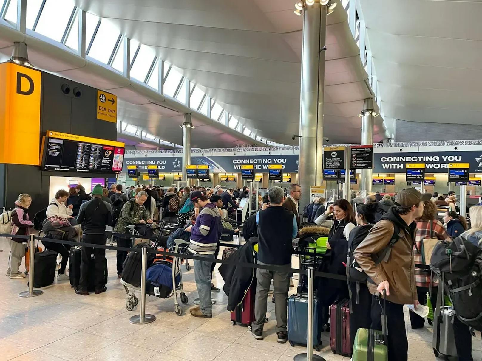 Bei einer Routineuntersuchung am Flughafen Heathrow in London haben Grenzschützer Ende Dezember ein Paket mit einer kleinen Menge Uran beschlagnahmt.