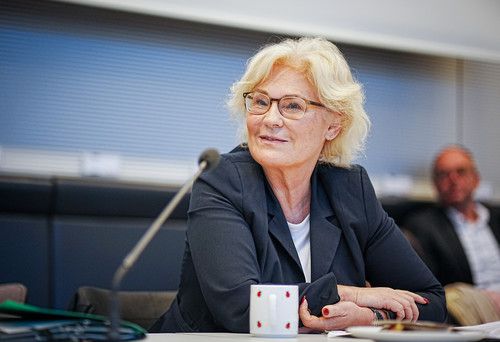 Die Verteidigungsministerin sorgte in den letzten Monaten für zahlreiche Kritik.