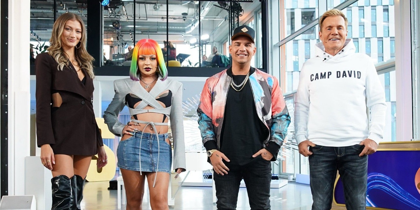 Download von www.picturedesk.com am 16.01.2023 (14:00).  ACT action_40972876 -- Die Jury mit (v.l.) Leony, Katja Krasavice, Pietro Lombardi und Dieter Bohlen. / 140123 - 20230114_PD18185 - Rechteinfo: Rights Managed (RM)