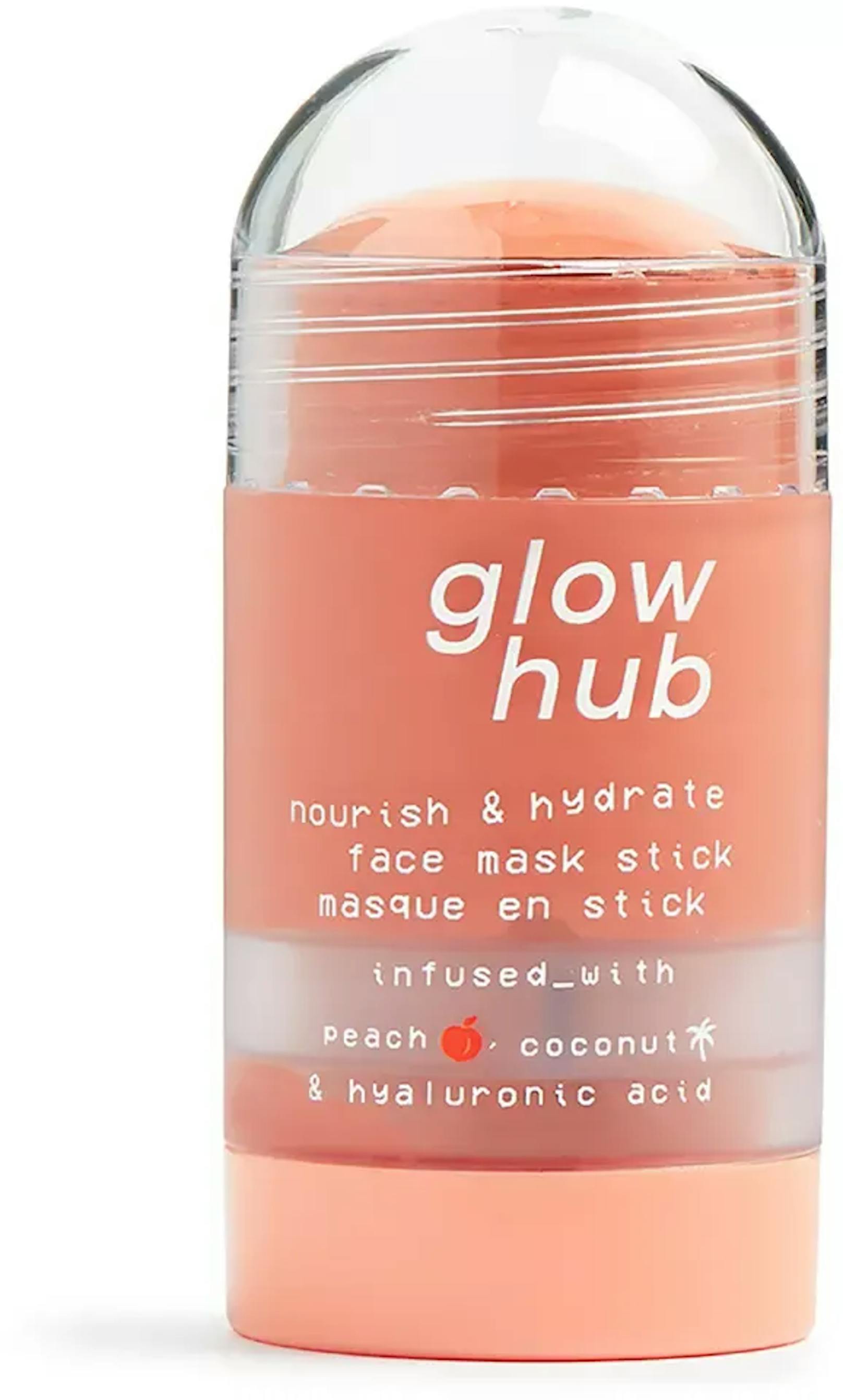 Die regenerierende Gesichtsmaske von Glow Hub versorgt deine Haut nicht nur mit Kokoswasser und Aloe Vera, sondern auch mit ausreichend Hyaluronsäure, um dein Gesicht weich und geschmeidig zu halten.