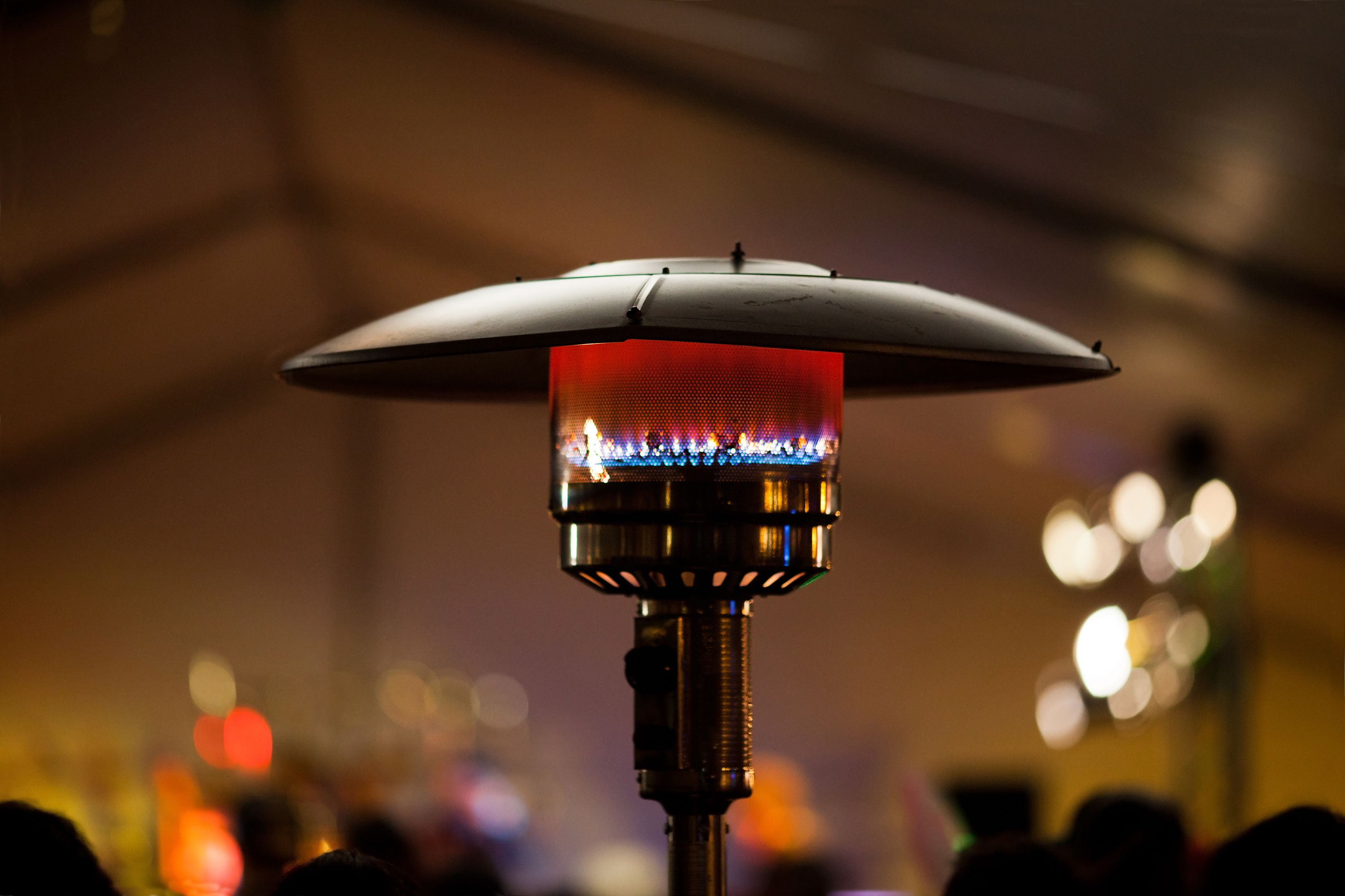 Gastronomen müssen auf Heizschwammerl verzichten, um den Energiekostenzuschuss zu erhalten.