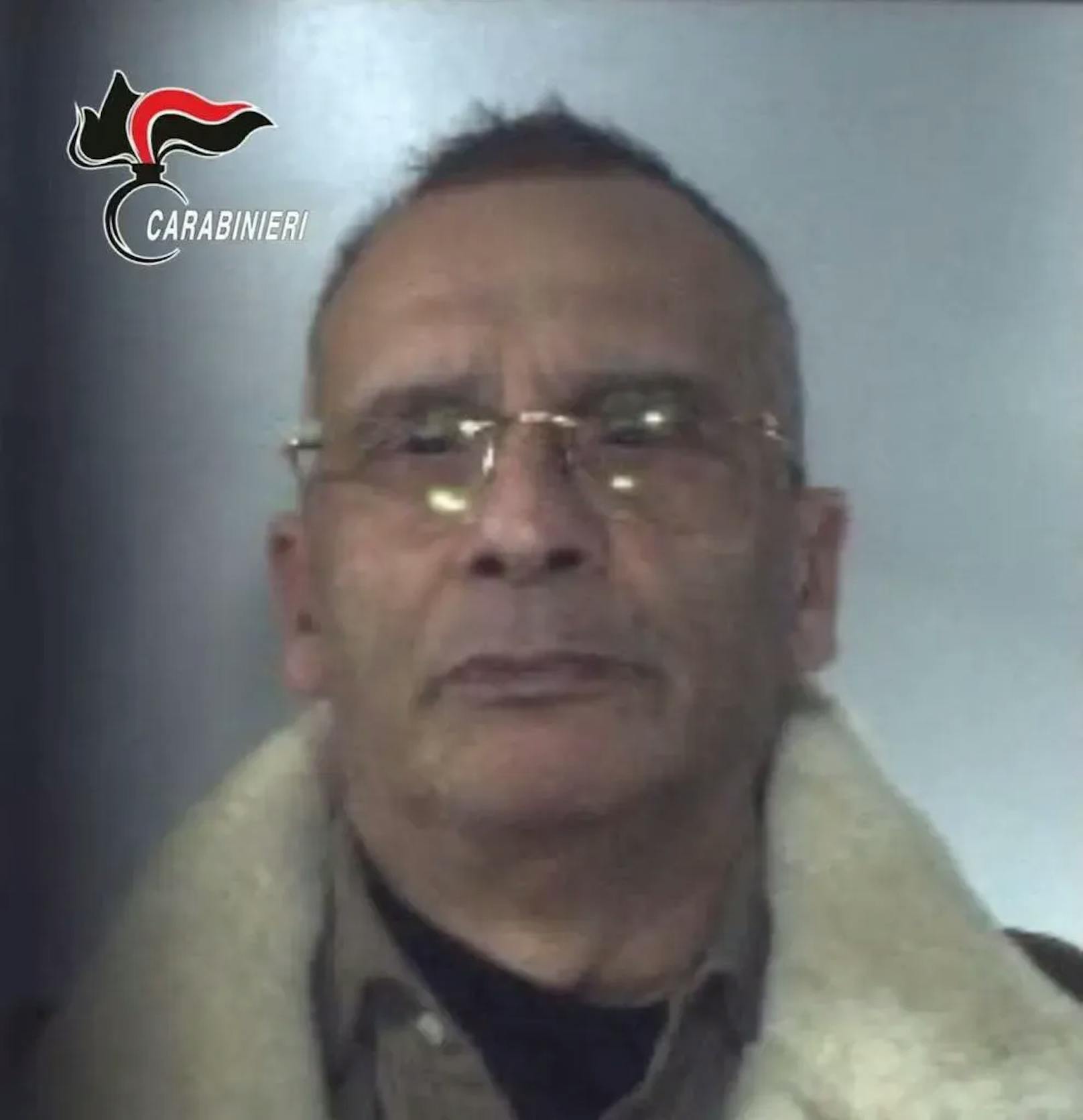 Polizei zeigt erstes Foto von Mafia-Boss in Haft