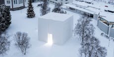 Hier gibt es das erste Autohaus aus Schnee und Eis