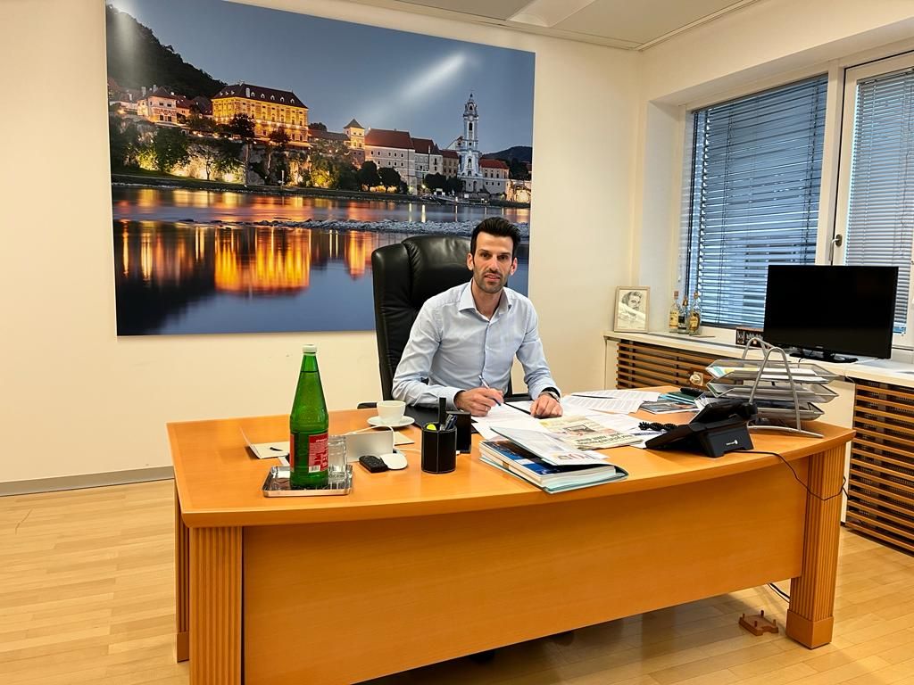 FPÖ-NÖ Klubobmann Udo Landbauer im Interview