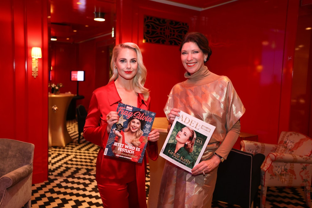 Silvia Schneider und Marion Nachtwey begrüßten die Gäste im Casino 