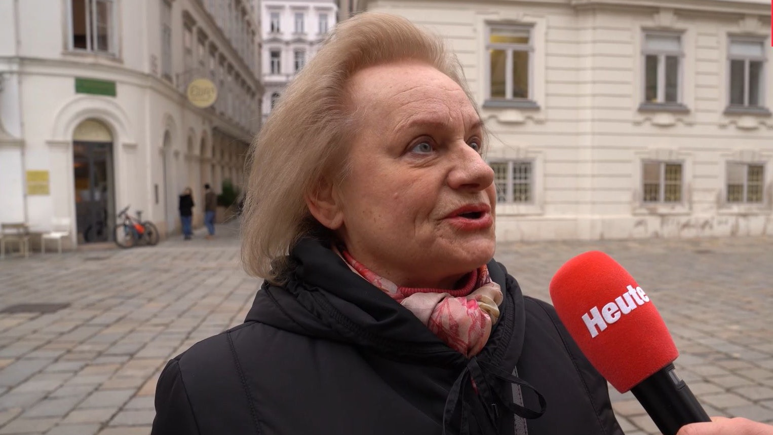 Susi ist klar für die alte Version: "Österreichisches Kulturgut sollte man schützen."