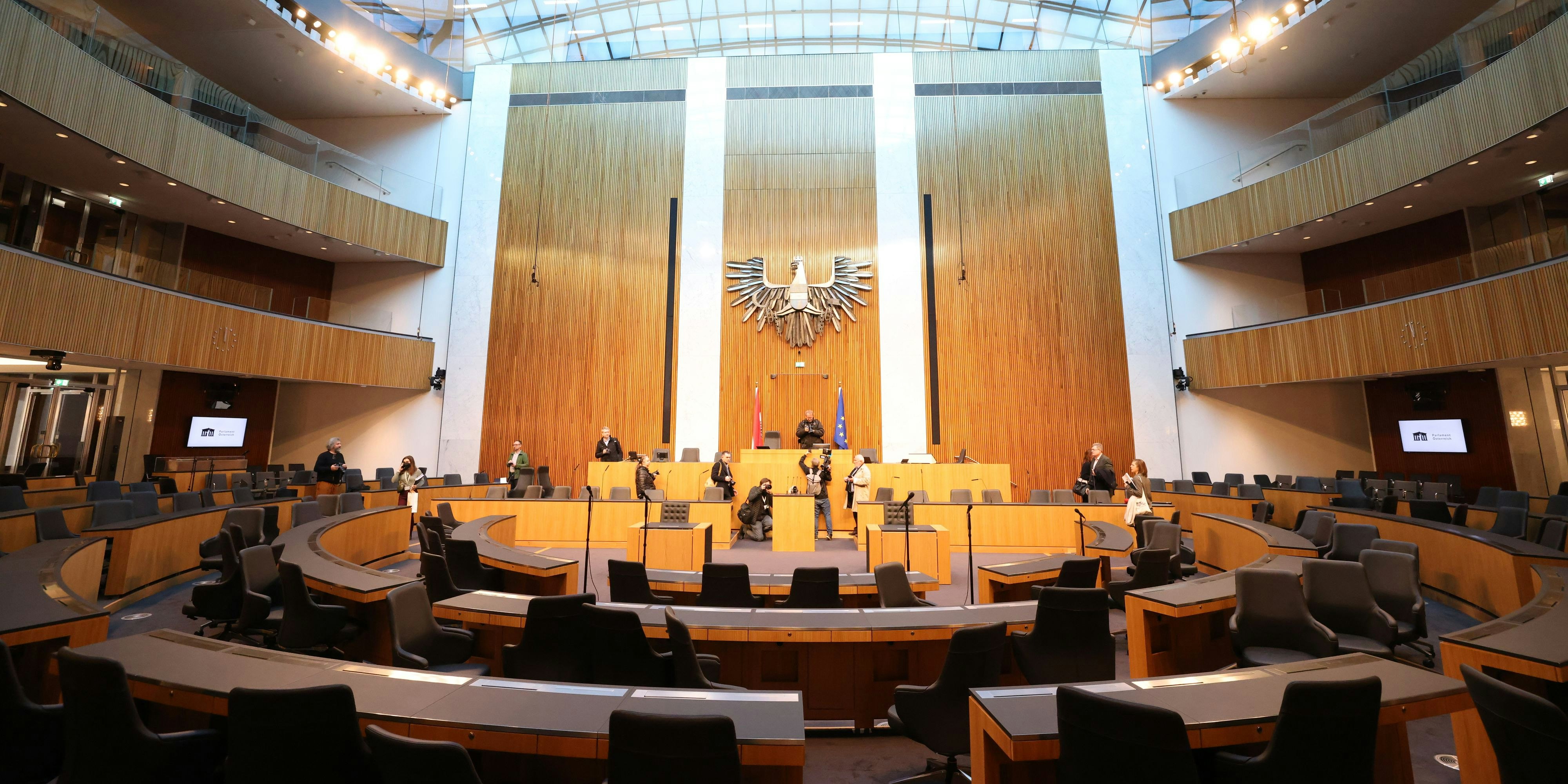 Für die Parteien im Parlament bringt das neue Jahr einen Millionen-Regen.