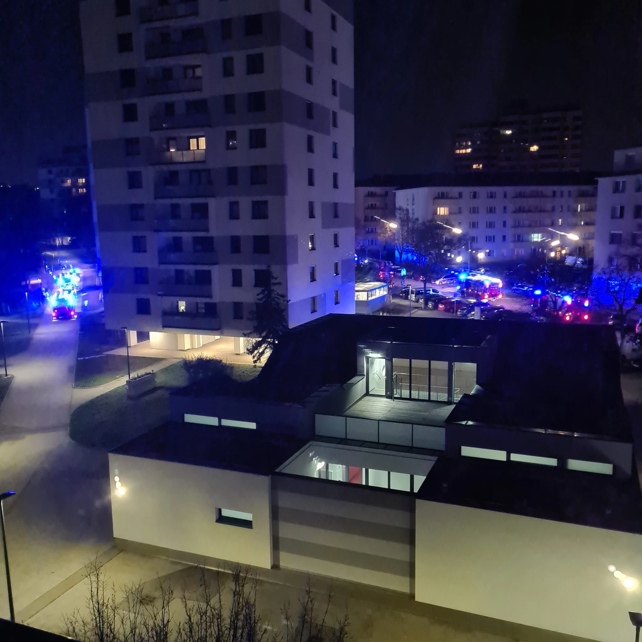 Blaulichtalarm in einem Haus in Wien-Simmering!