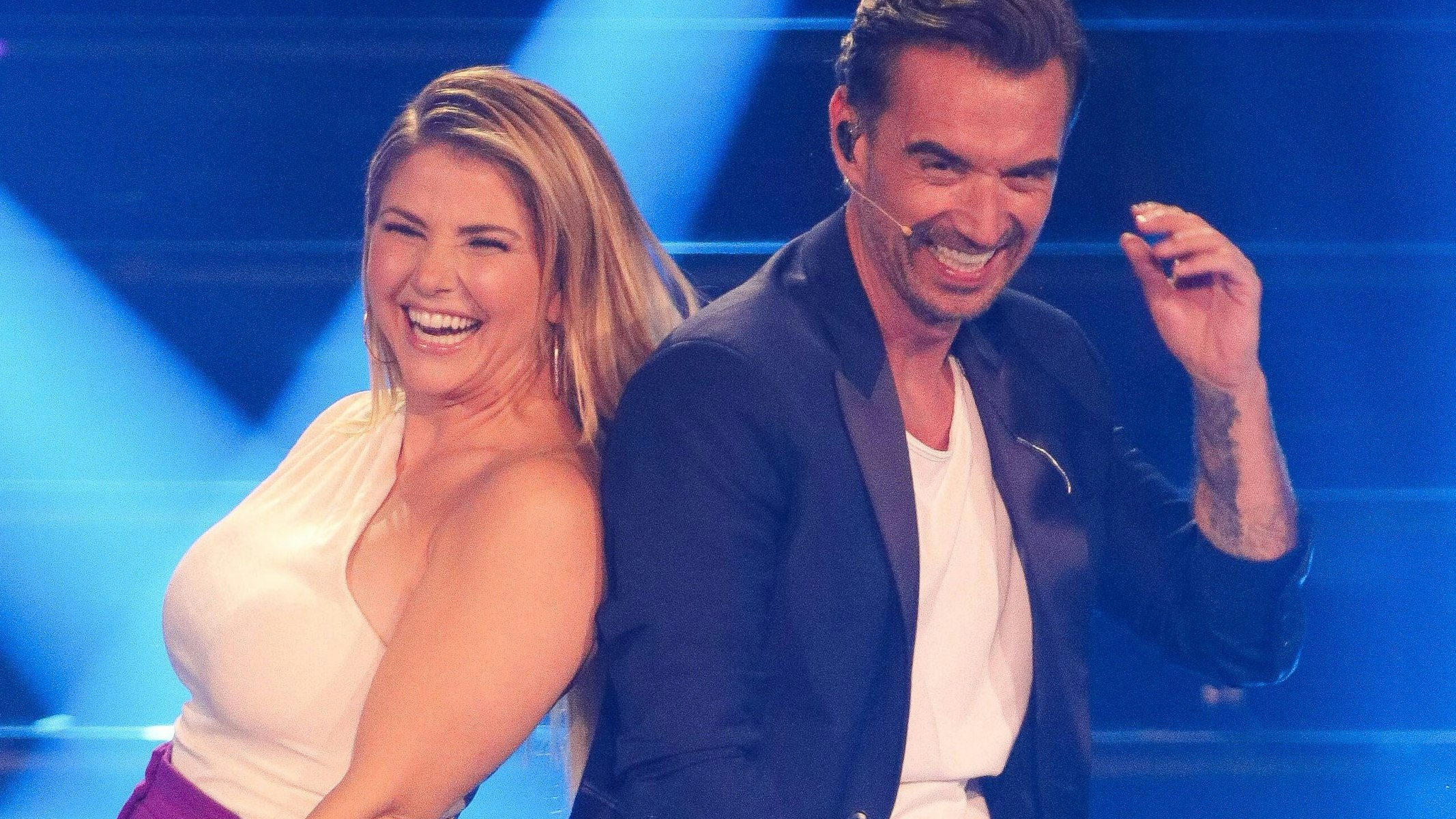 Download von www.picturedesk.com am 21.01.2023 (21:33).  Florian Silbereisen, Beatrice Egli bei der Fernsehshow "Zum allerletzten Mal: Der Grosse Schlagerabschied!" im Studio 3 der Media City Leipzig, Deutschland, 22. Oktober 2022. - 20221022_PD25870 - Rechteinfo: Rights Managed (RM) Fotografische Urheberrechte sind garantiert. Der Kunde selbst hat insbesondere die Persönlichkeitsrechte der abgebildeten Personen in eigener Verantwortung zu beachten (AGBs Punkt 5). Nur für redaktionelle Nutzung!