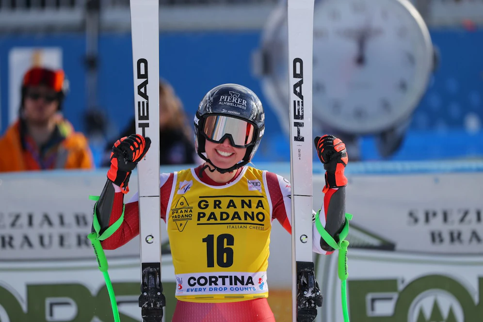 Conny Hütter strahlt in Cortina.