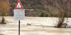 Hochwasser und Schnee! Italien versinkt im Wetterchaos