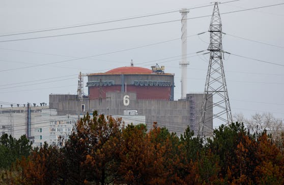 Die Ukraine wirft hingegen Russland vor, auf dem Gelände des besetzten Atomkraftwerks Saporischschja ebenfalls Militärtechnik stationiert zu haben.