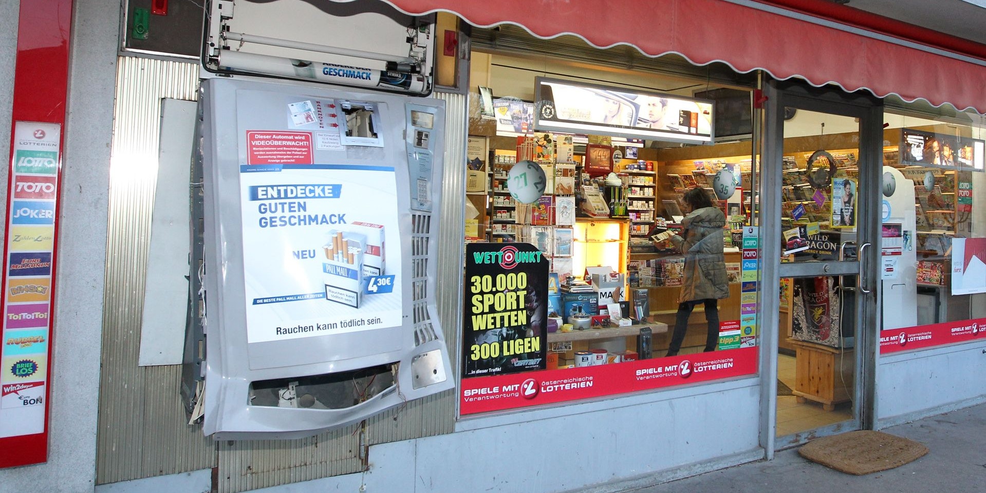 Der 36-Jährige wollte in einen Zigarettenautomaten einbrechen, scheiterte dabei aber. (Symbolbild)