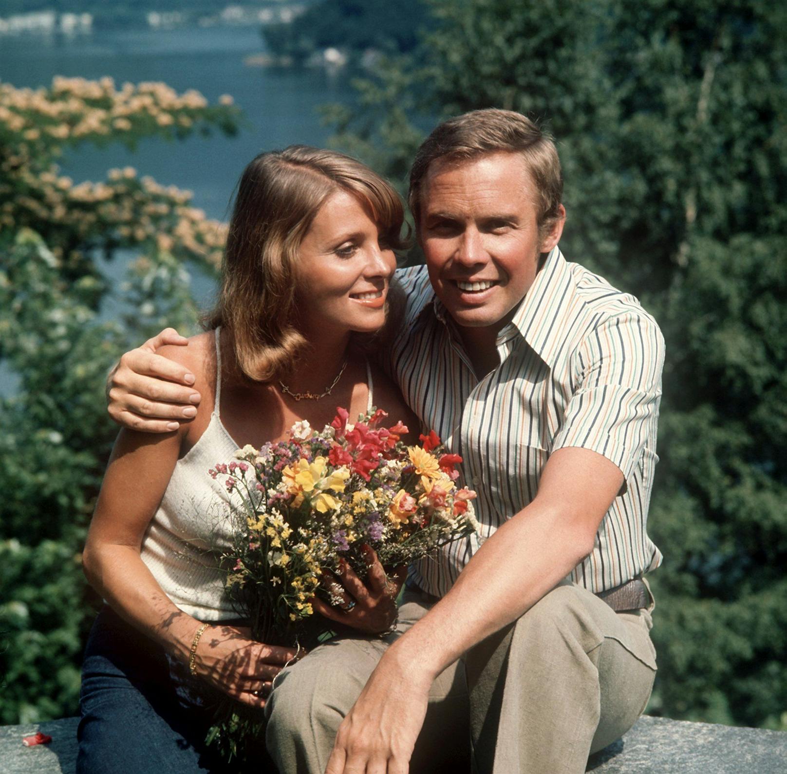 Mit seiner Frau Ingrid (Archivfoto vom August 1972 am Luganer See in der Schweiz). Die beiden sind seit 54 Jahren verheiratet.