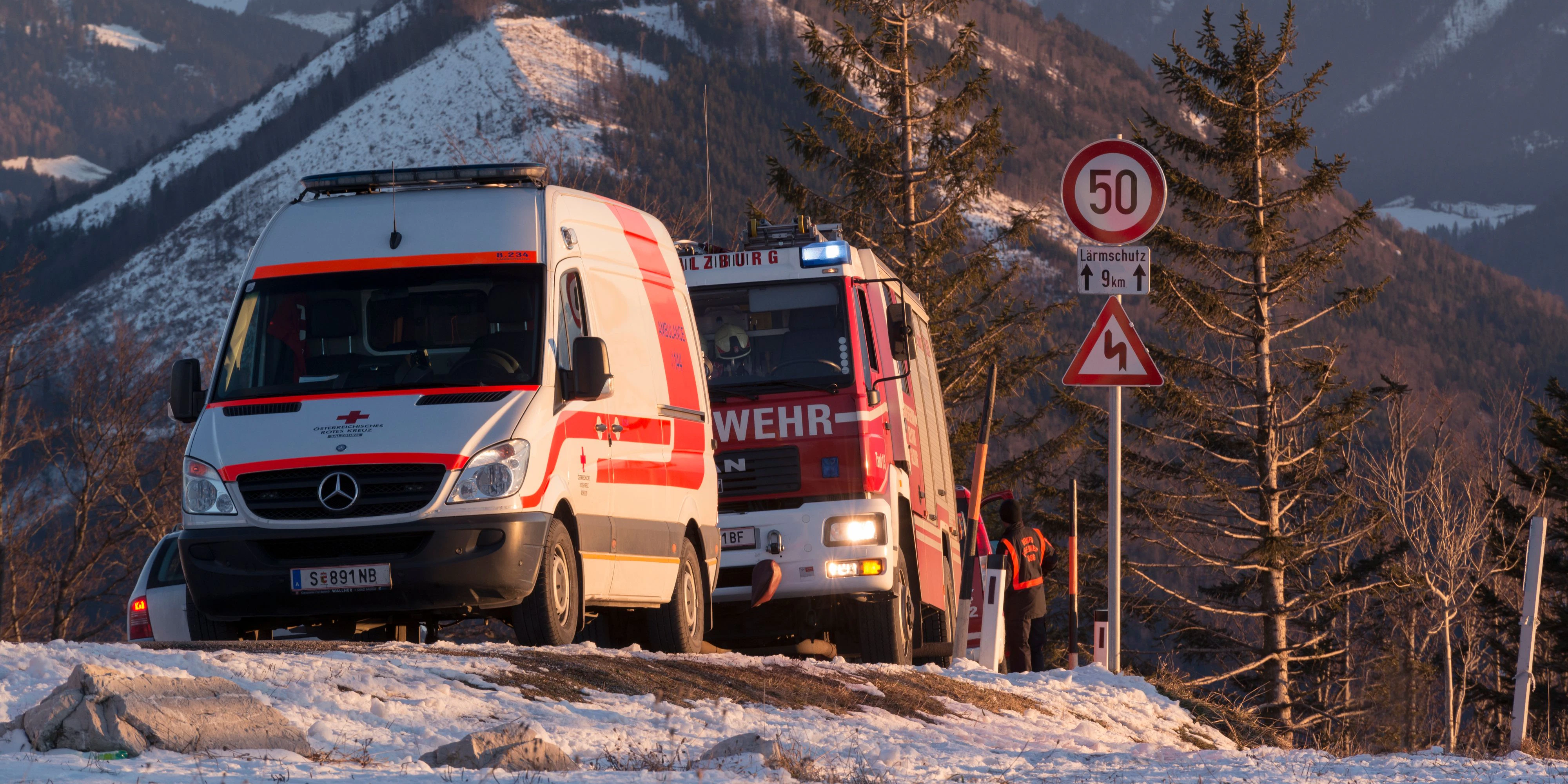 Die Bergung gestaltete sich als äußert schwierig. (Symbolbild)
