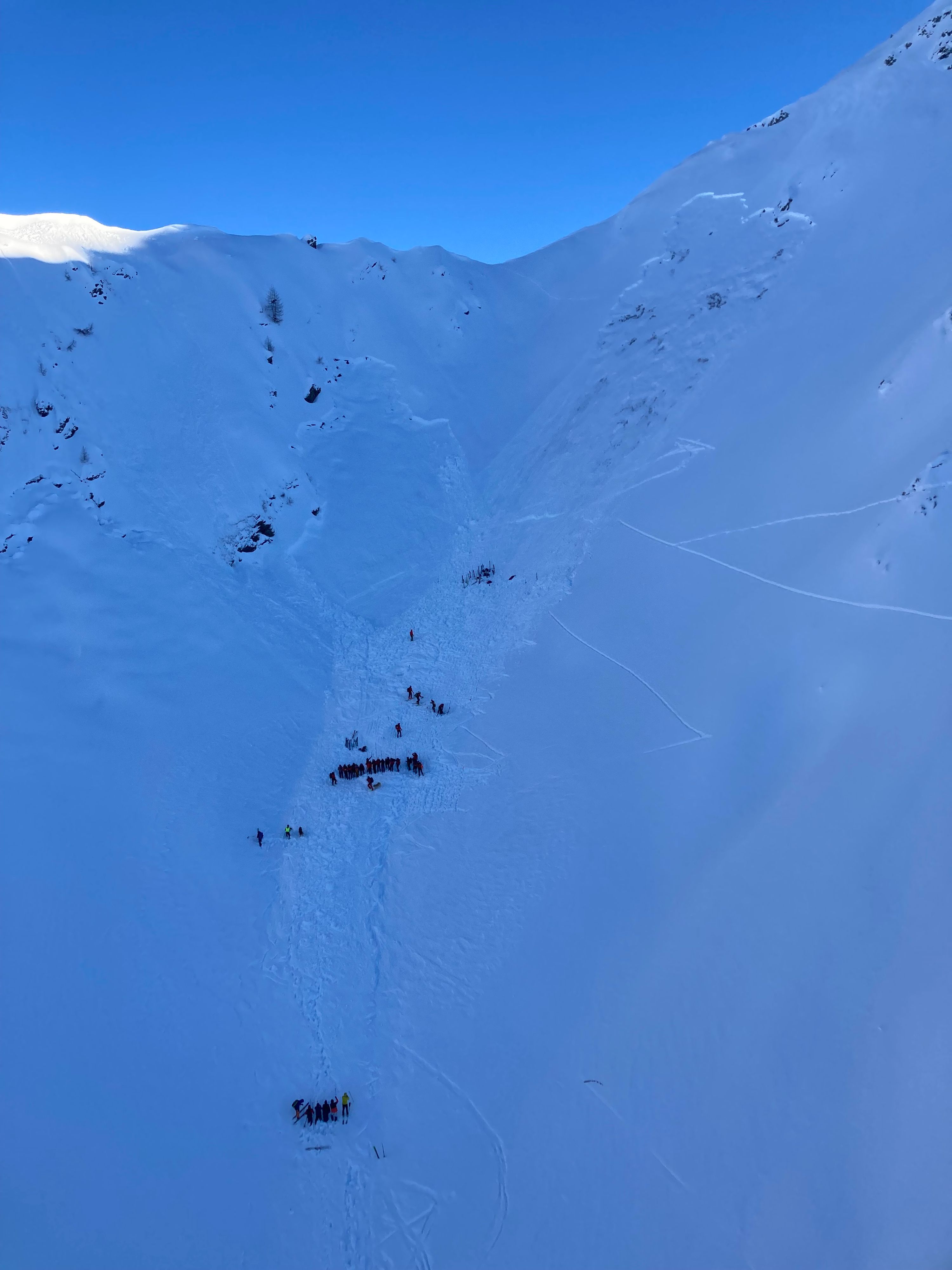 Die 5-köpfige Gruppe kämpfte ums Überleben.