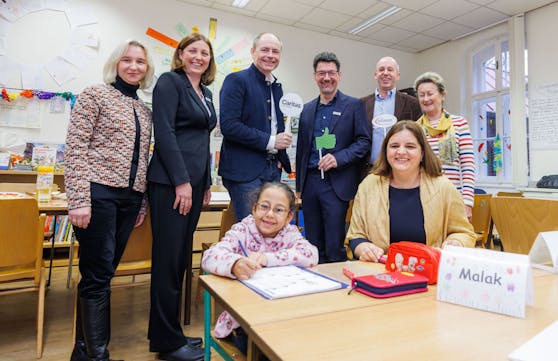 Infineon Austria baut Kooperation mit Caritas Lerncafés in Kärnten und der Steiermark aus.