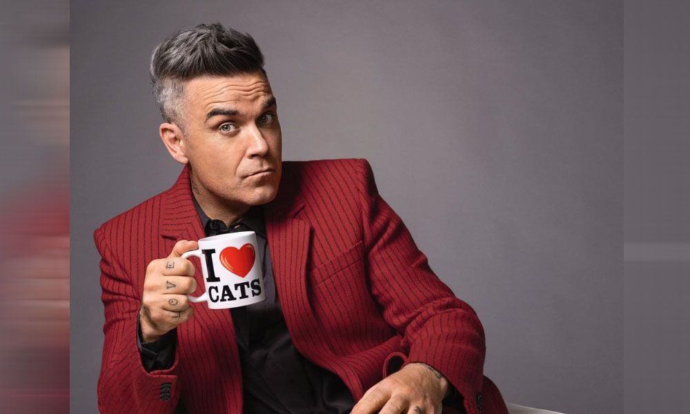 Robbie Williams wird zur Katze Felix.