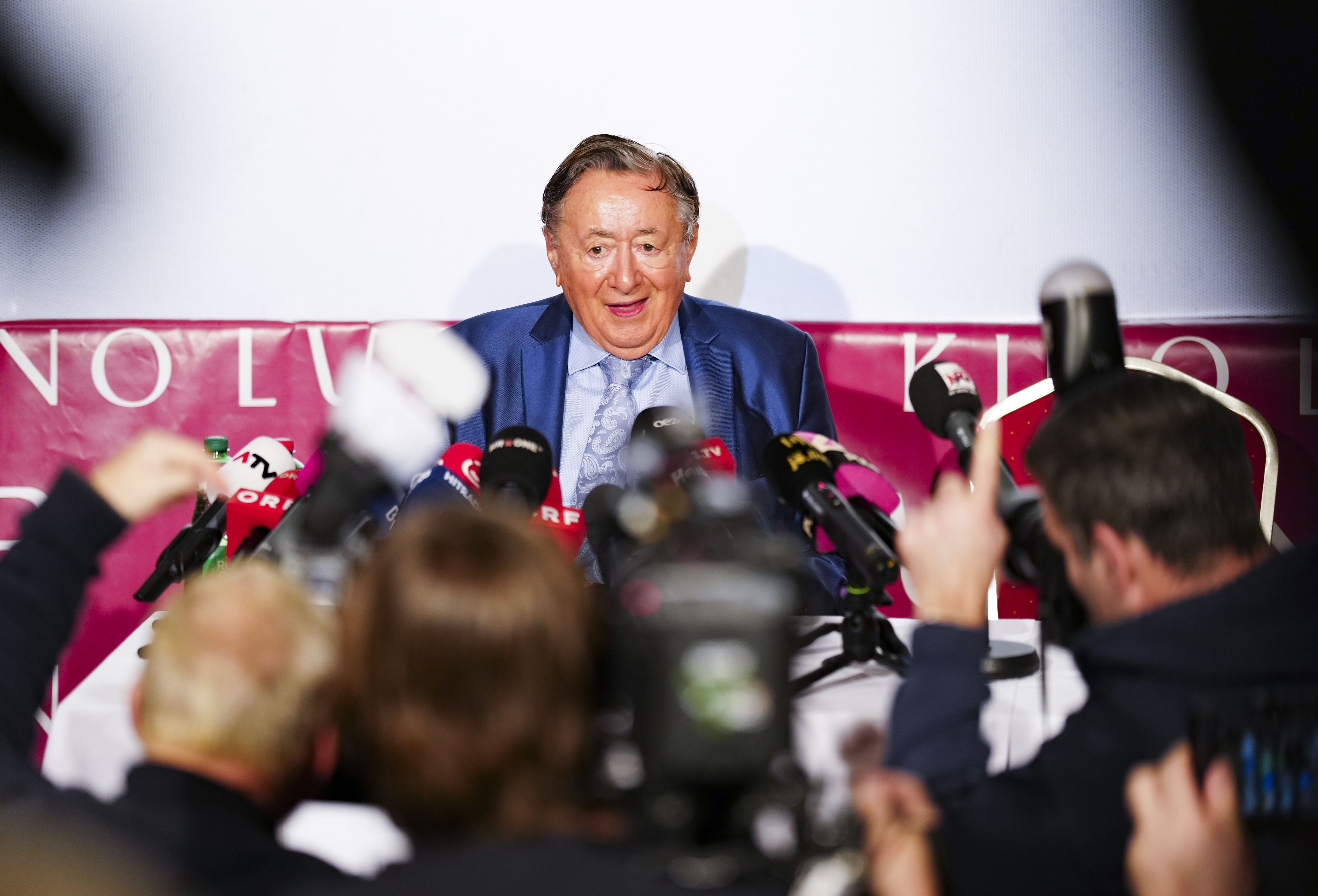 Richard Lugner kann auch mit 90 Jahren austeilen.