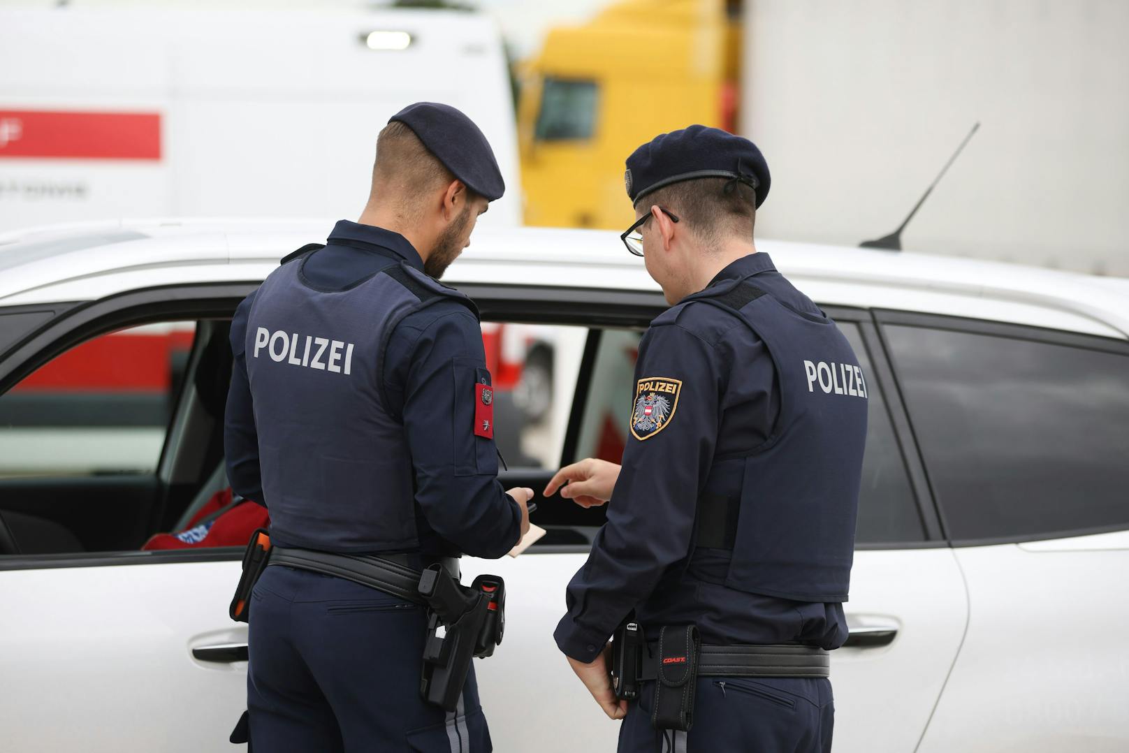 Österreich führt Grenzkontrollen zu Tschechien ein