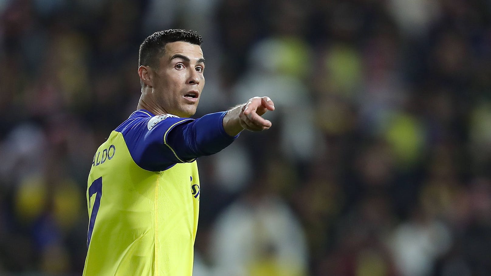 Fußball-Star Cristiano Ronaldo im neuen Al-Nassr-Trikot