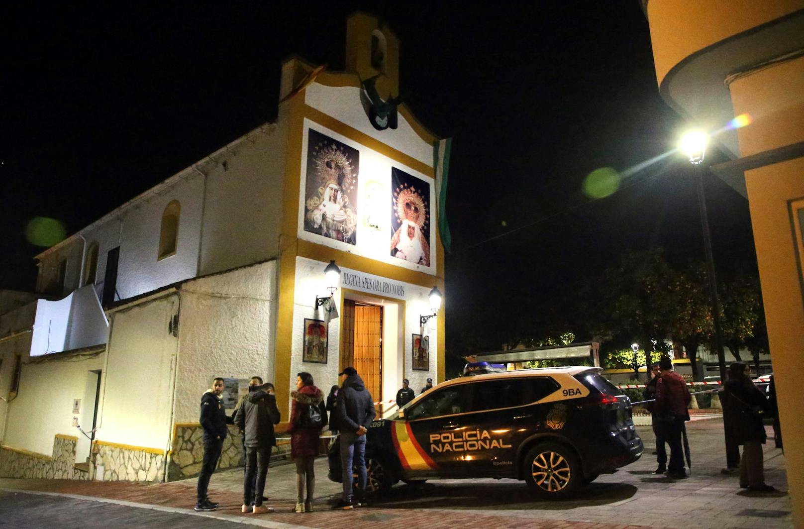 Ein Mann hat in zwei Kirchen im südspanischen Algeciras am 25. Jänner 2025 das Personal mit einer Machete angegriffen und einen Messdiener getötet.