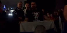 Djokovic-Papa posiert mit Putin-Fahne und Kriegs-Symbol