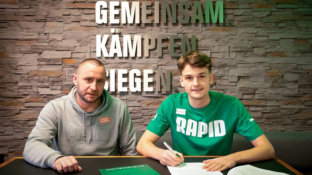 Philipp Wydra mit Steffen Hofmann