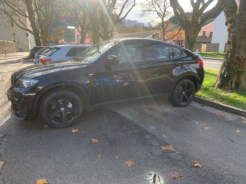 Das Landeskriminalamt Salzburg ermittelt in einem Fall von schwerem Raub mit Todesfolge. 