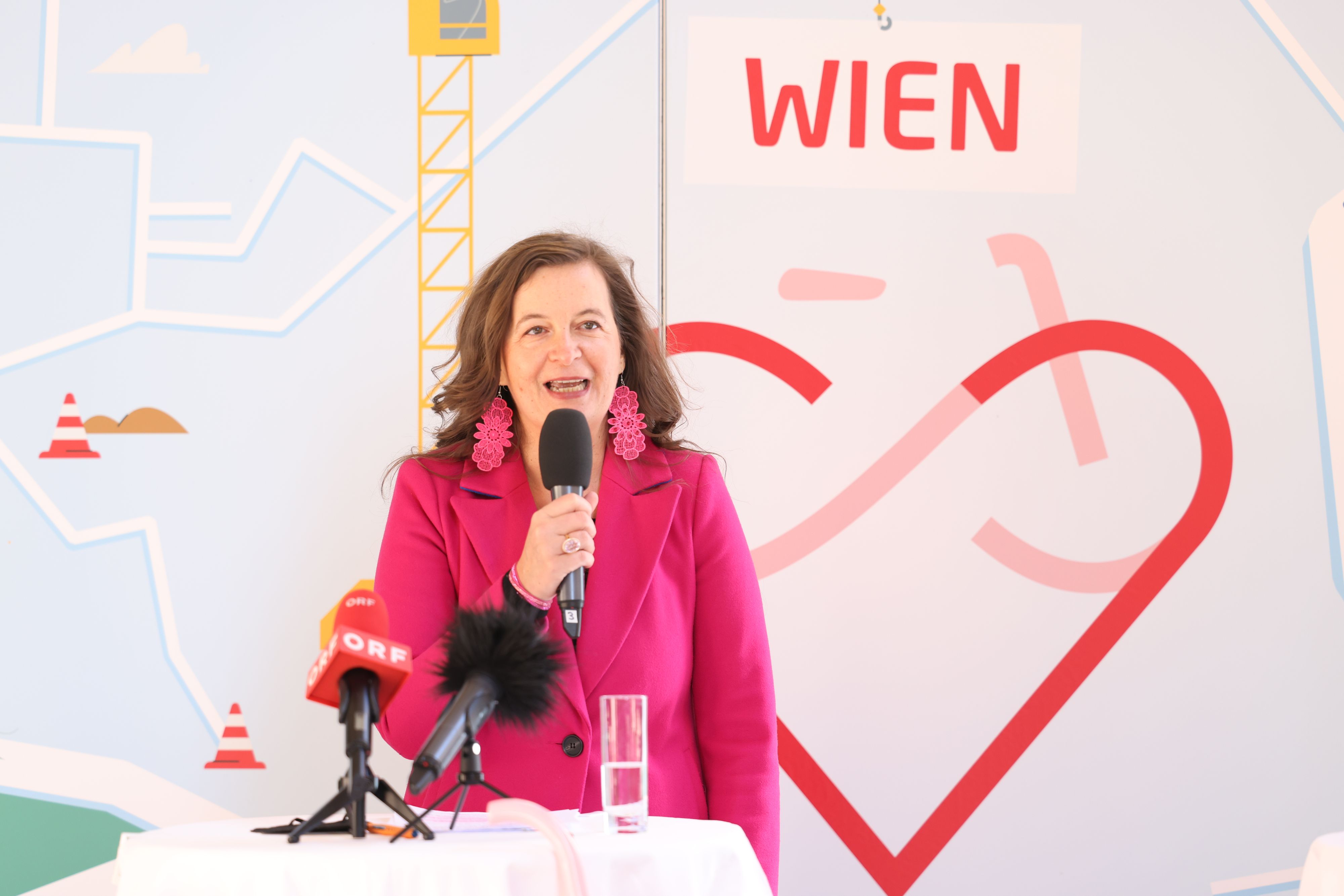 Planungsstadträtin Ulli Sima (SP) fordert Grüne im Bund zum Handeln auf. 