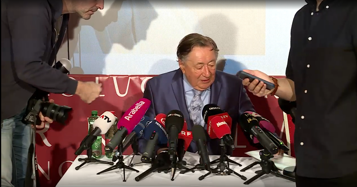 Richard Lugner kennt sich gar nicht mehr aus.