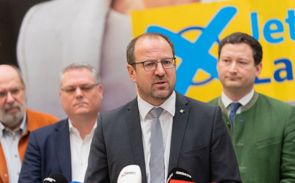 VPNÖ-Landesgeschäftsführer Bernhard Ebner und die Landesgeschäftsführer sowie Direktoren der Teilorganisationen.