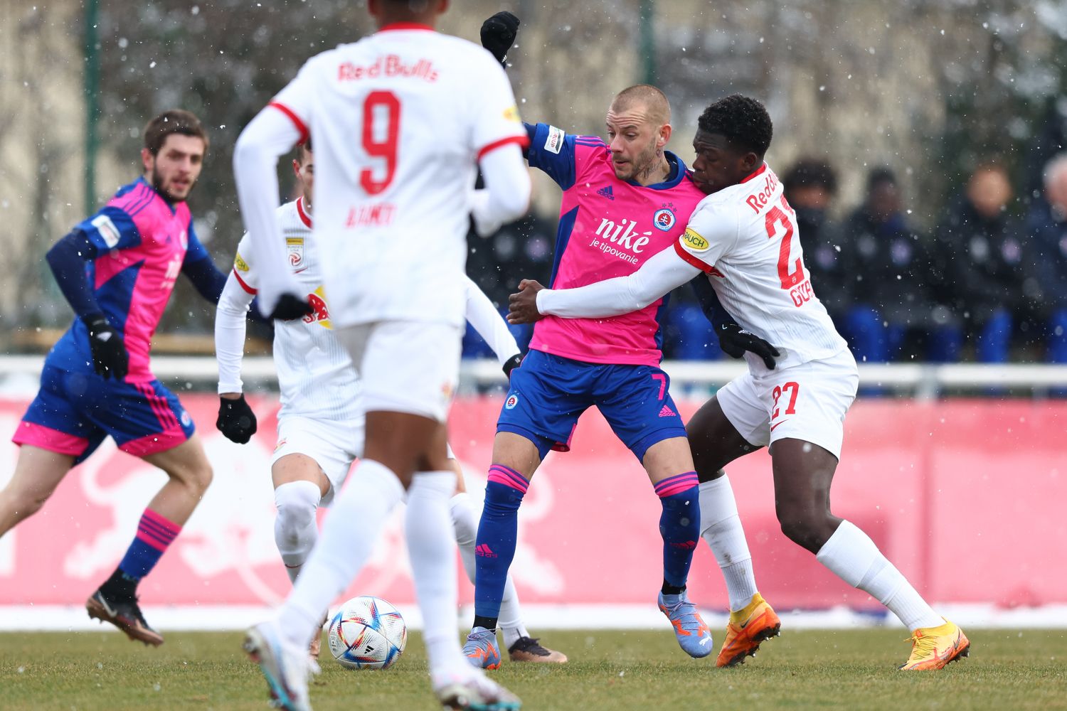 Vladimir Weiss sah im letzten Salzburg-Testspiel für eine Tätlichkeit Rot. 