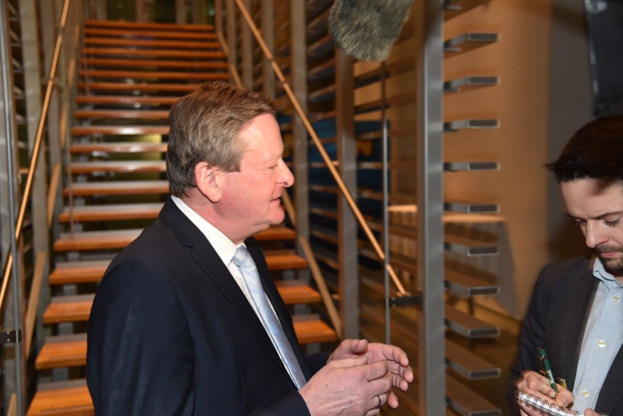 Gottfried Waldhäusl beim Statement