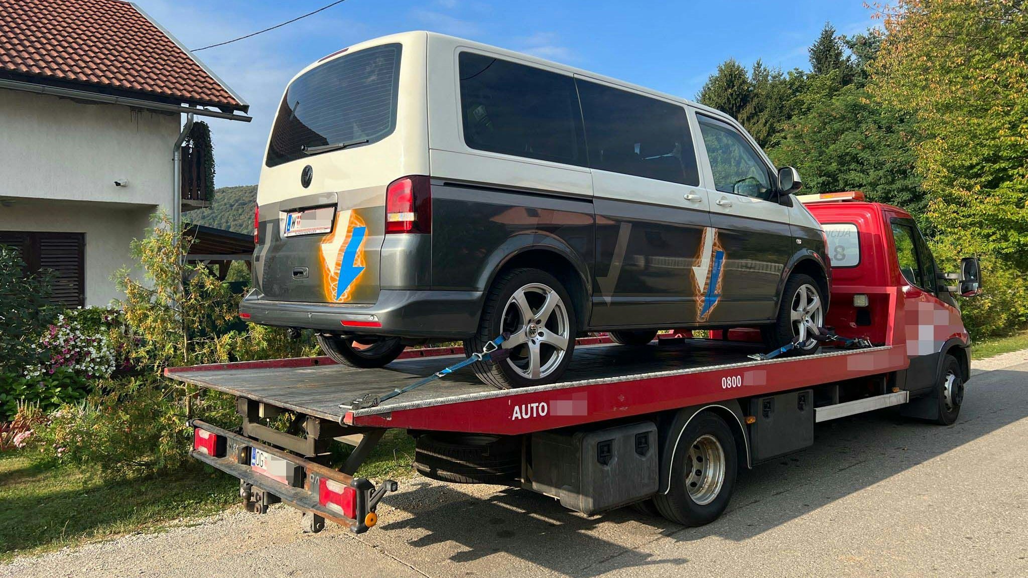 Der vom Pech verfolgte VW Bus. 