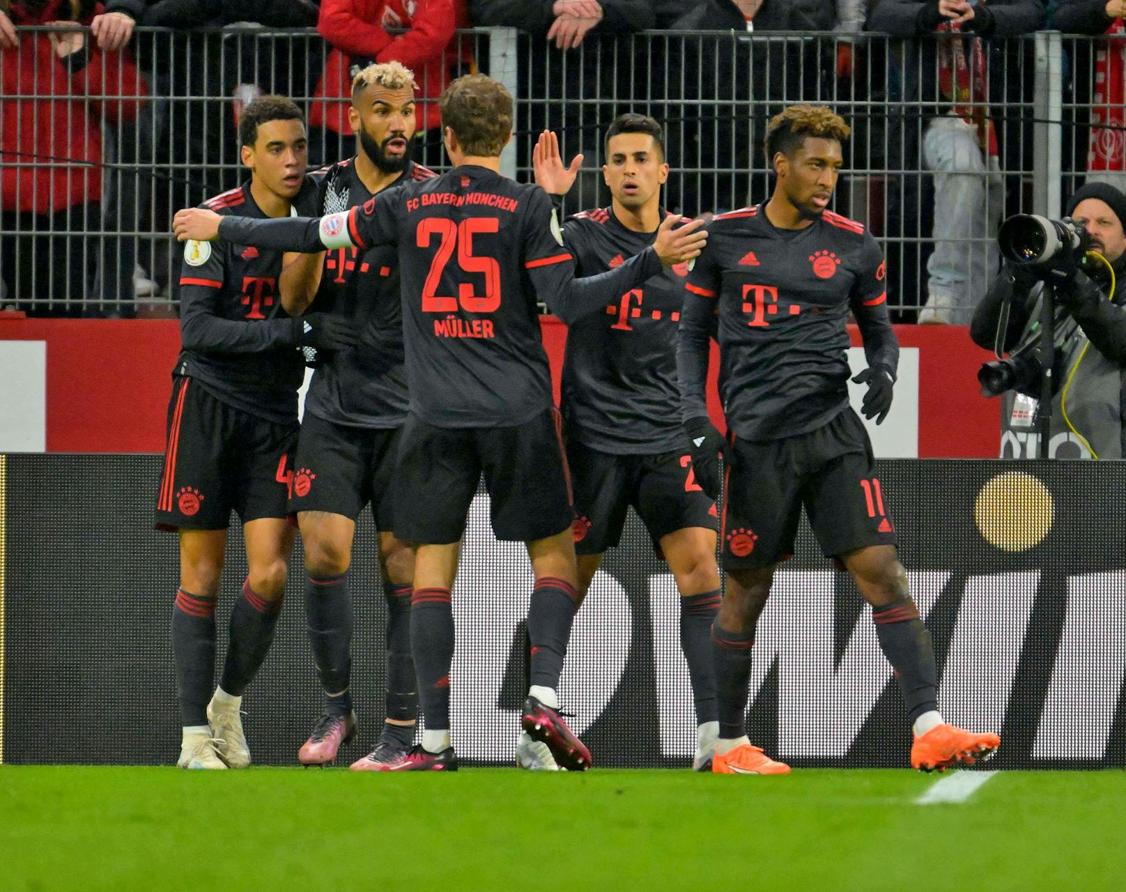 Joao Cancelo gab ein starkes Debüt für Bayern München. 