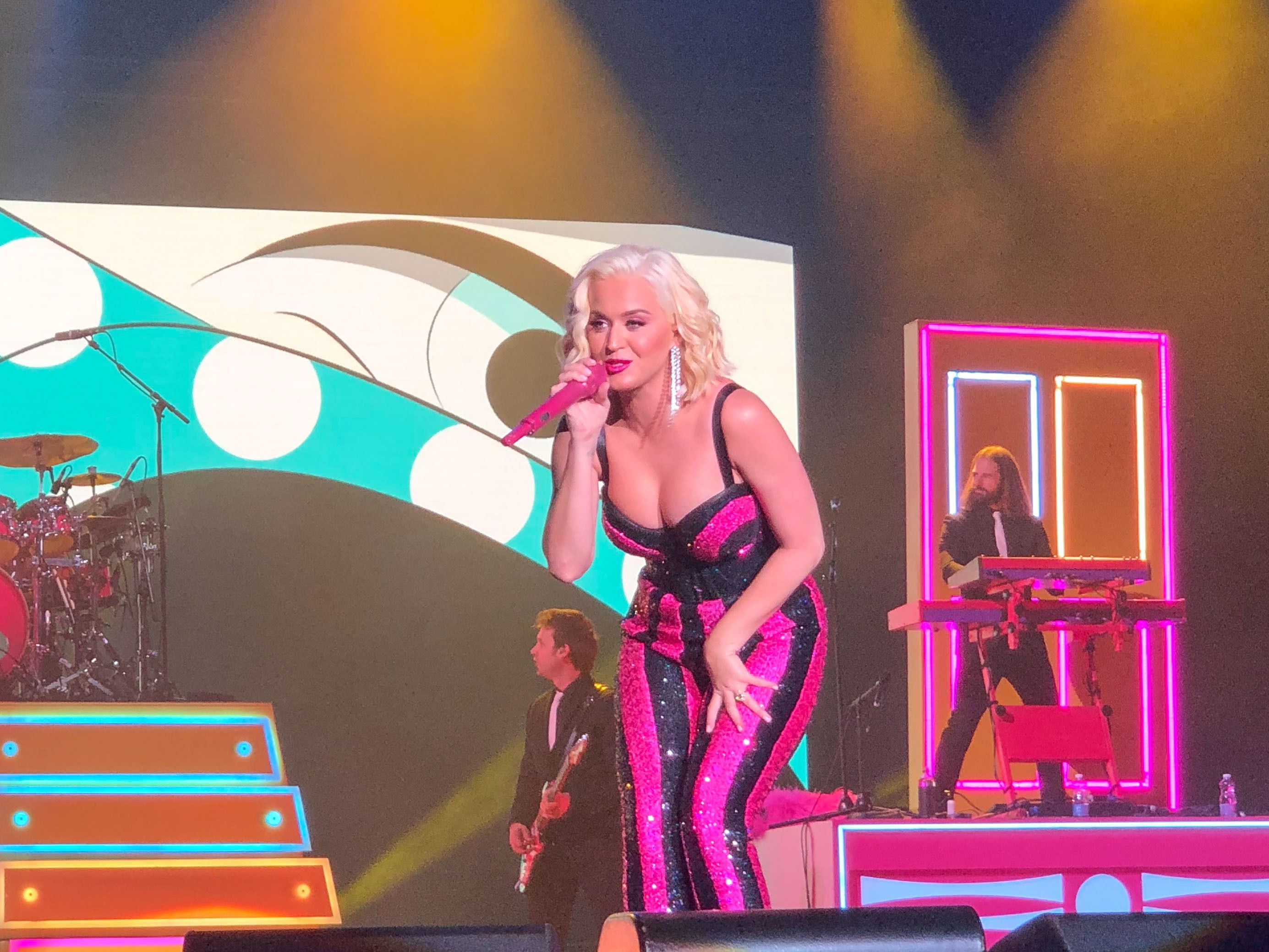 Dieses Outfit von Katy Perry soll jetzt versteigert werden.