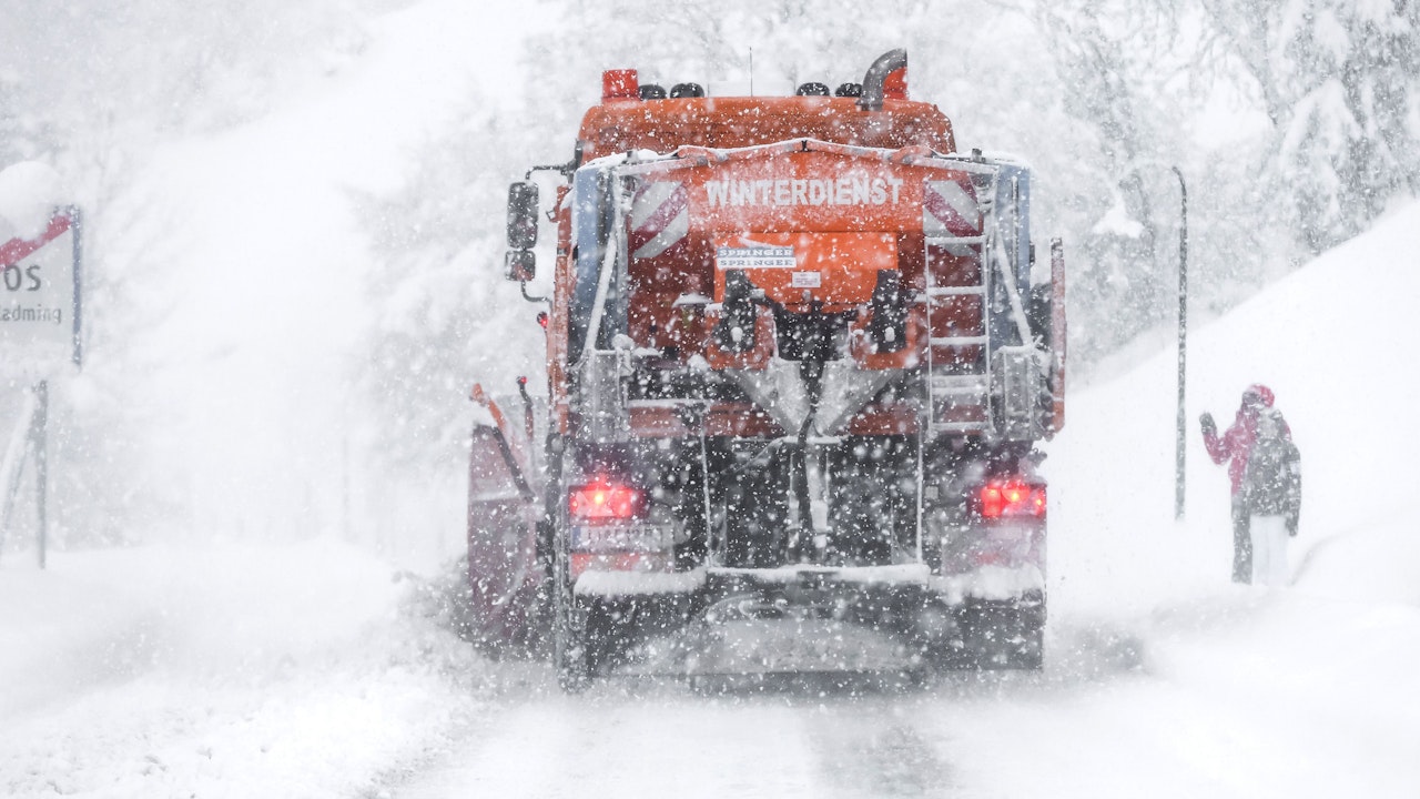Heute.at - Warnstufe Rot! Schnee-Walze überrollt jetzt Österreich