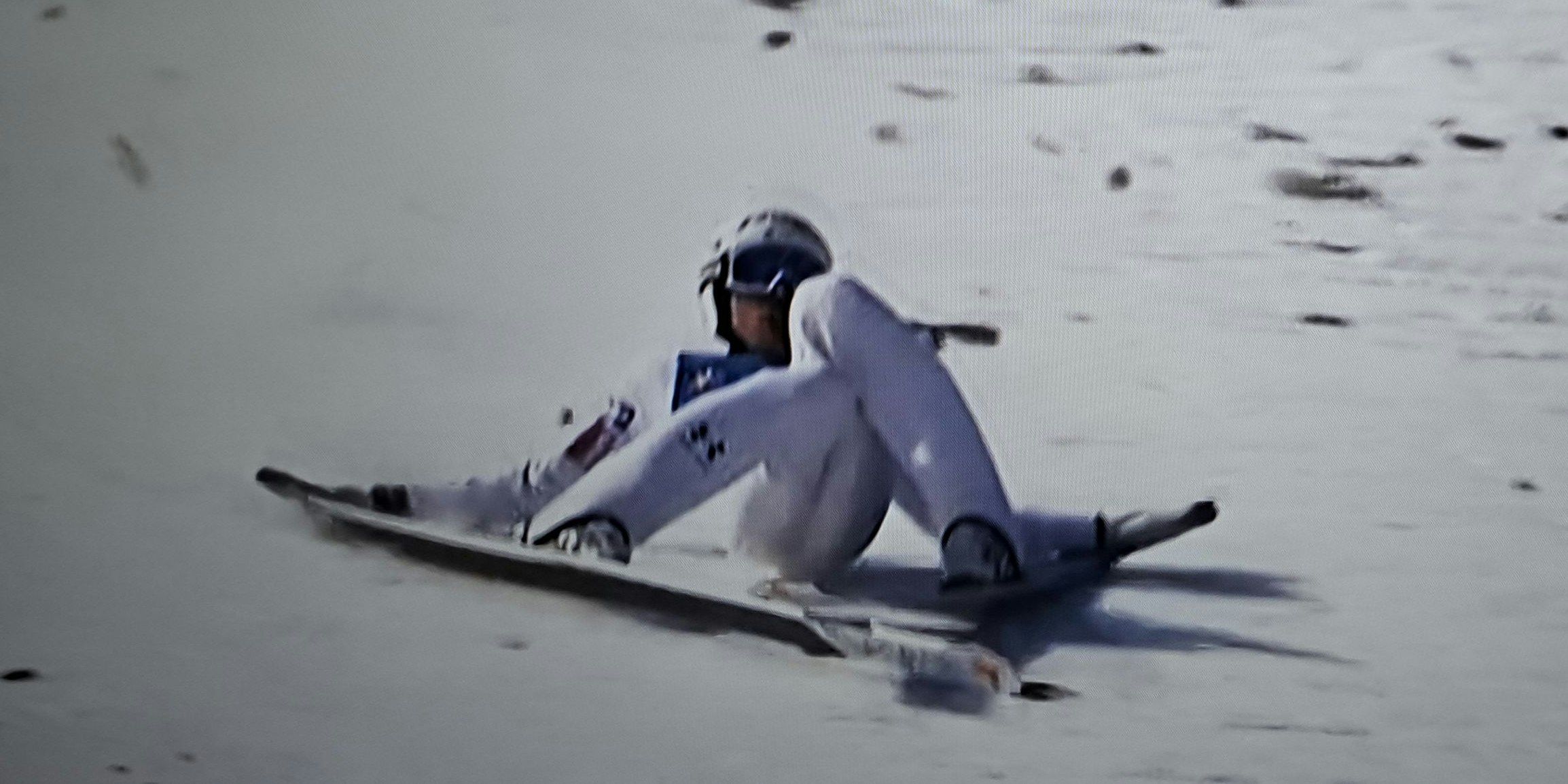 Timi Zajc stürzt schwer