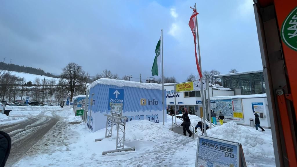 Stuhleck gesperrt wegen Sturm