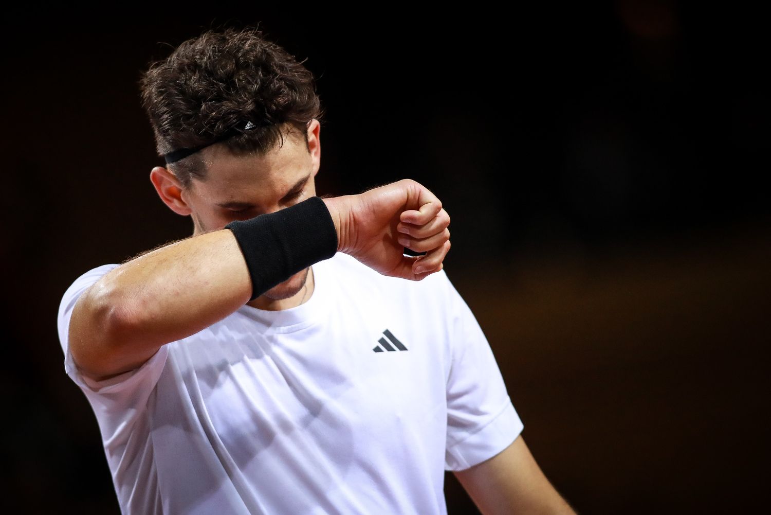 Thiem muss sich im Davis Cup geschlagen geben.