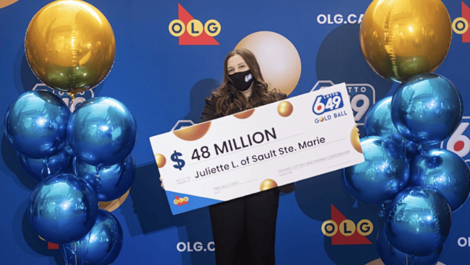 Juliette Lamour aus Sault Ste. Marie in Ontario spielte zum ersten Mal Lotto und räumte gleich groß ab.